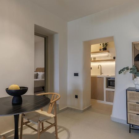 Morfes Luxury Suites By Caldera Houses Фіростефані Екстер'єр фото